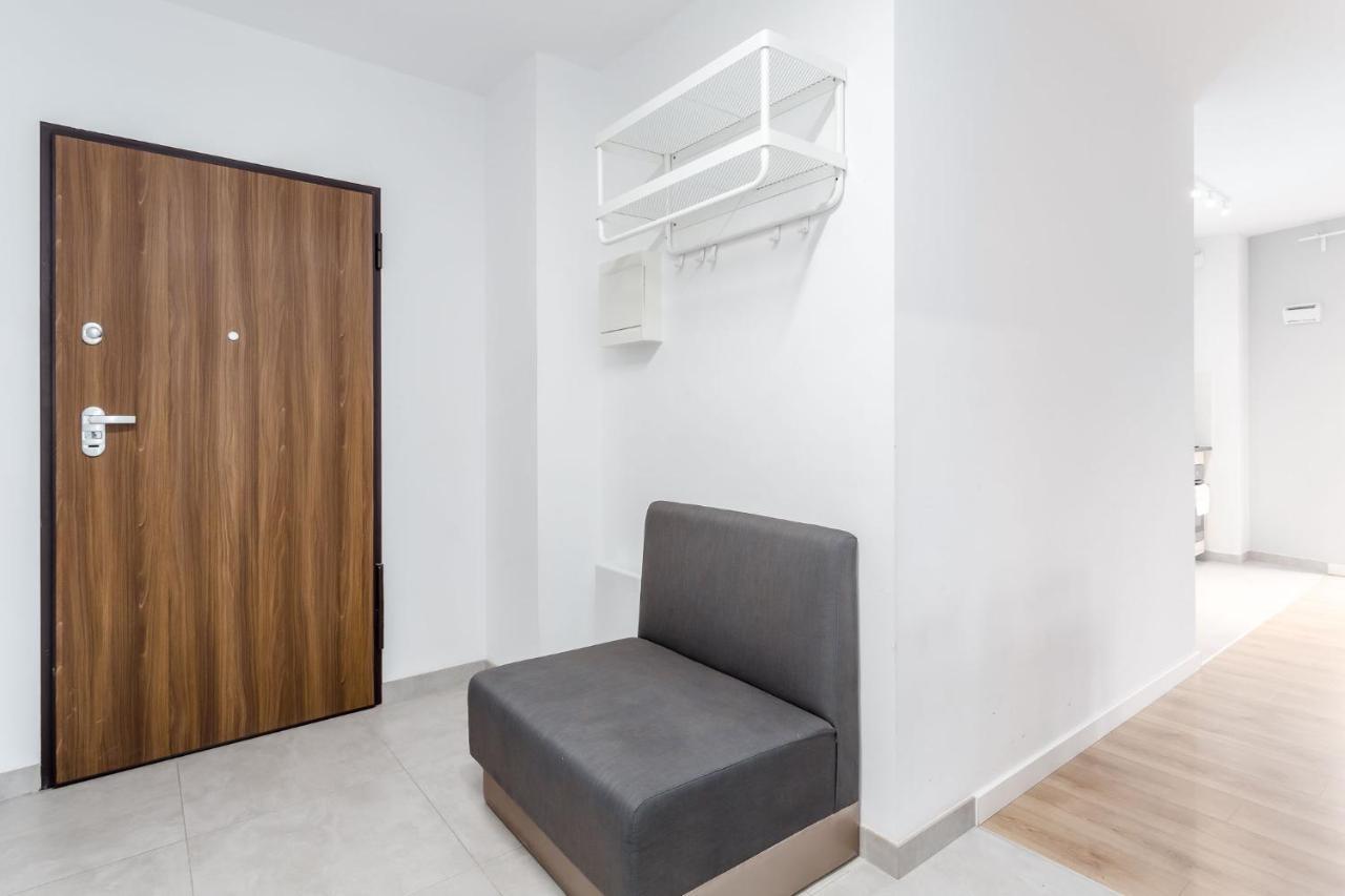 Chill Apartments Marywilska Varsovia Exterior foto