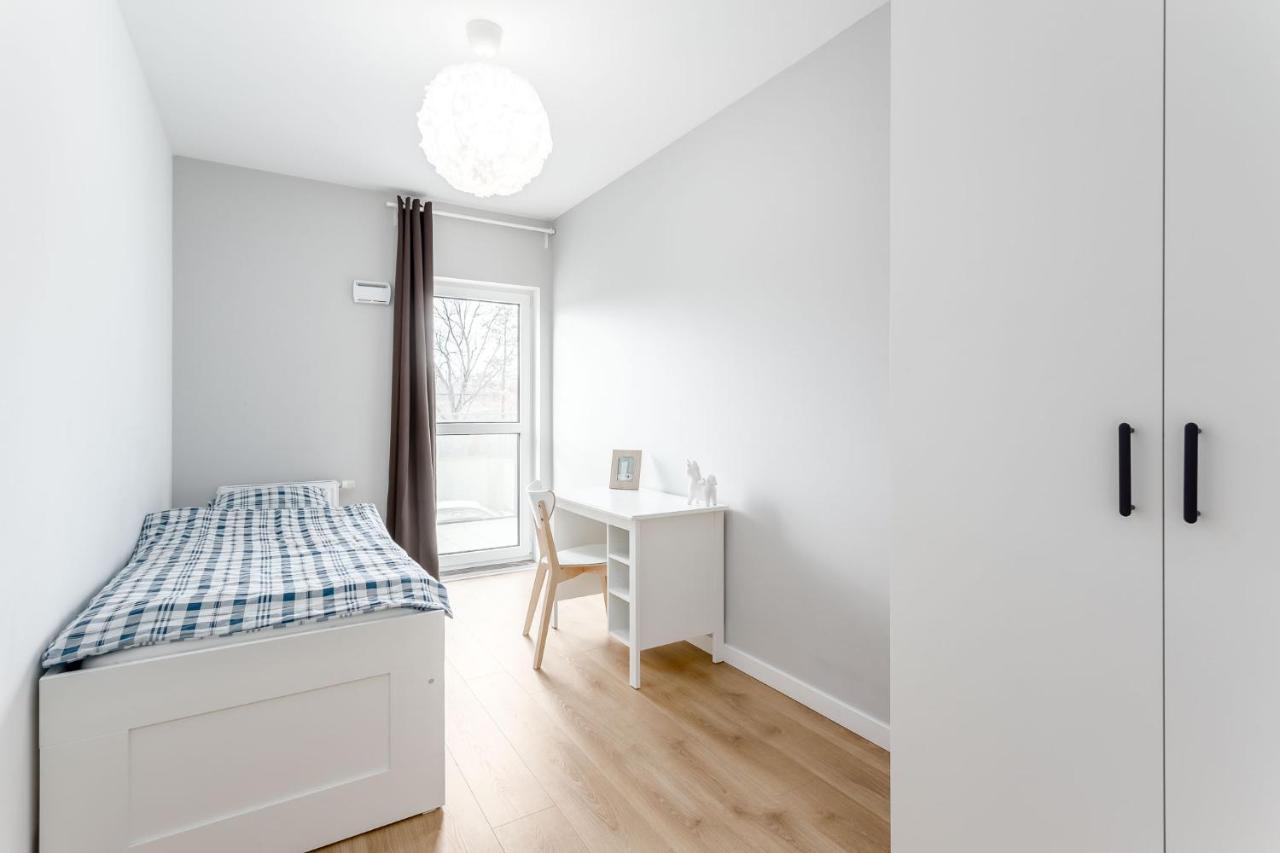 Chill Apartments Marywilska Varsovia Exterior foto