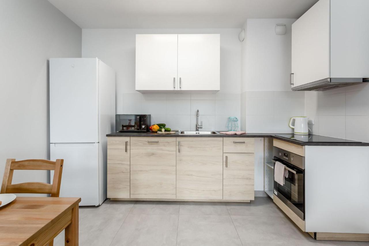 Chill Apartments Marywilska Varsovia Exterior foto
