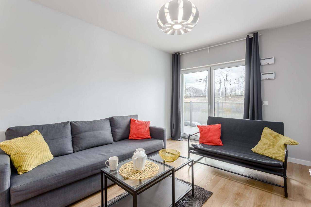 Chill Apartments Marywilska Varsovia Exterior foto