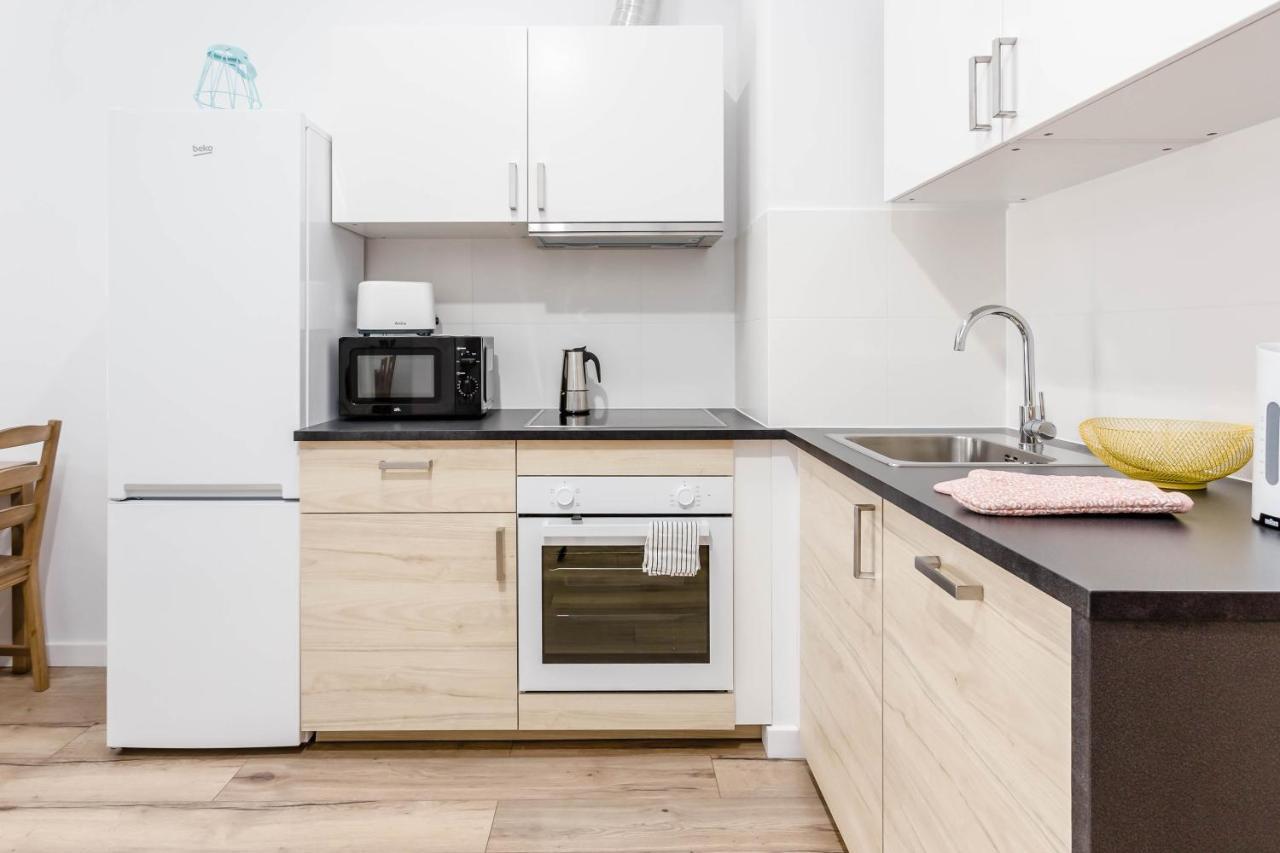 Chill Apartments Marywilska Varsovia Exterior foto